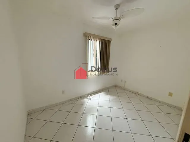 Apartamento 3 quartos e 2 banheiros, à venda ou para alugar, no bairro Jardim Boa Vista em Pindamonhangaba