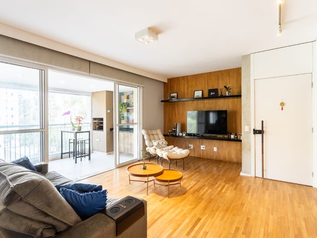Apartamento com 214m² 2 quartos e 4 banheiros, à venda, no bairro Vila Andrade em São Paulo