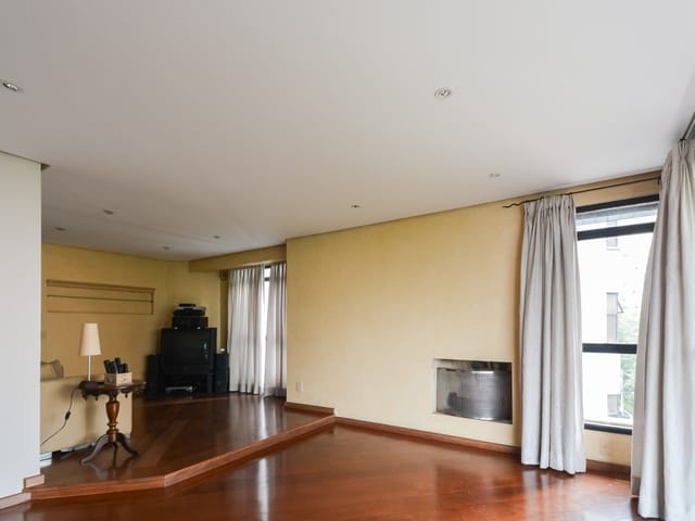 Foto do Apartamento - Apartamento para venda em Vila Suzana com 4 quartos, sendo 3 suítes , 160m² | Correteria Imóveis