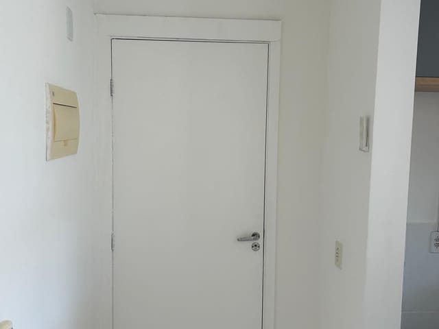 Apartamento 2 quartos e 2 banheiros, para alugar, no bairro Glória em Macaé