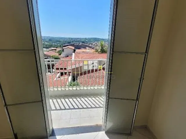 Apartamento 2 quartos e 1 banheiro, para alugar, no bairro Centro em Nova Odessa