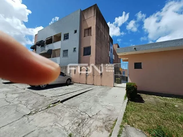 Apartamento 2 quartos e 2 banheiros, à venda, no bairro Ipitanga em Lauro de Freitas