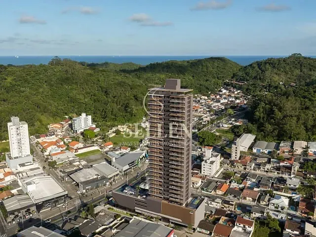 Apartamento 1 quarto e 1 banheiro, à venda, no bairro Fazendinha em Itajaí