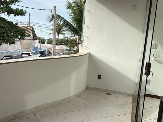 Apartamento 3 quartos e 2 banheiros, à venda ou para alugar, no bairro Cavaleiros em Macaé