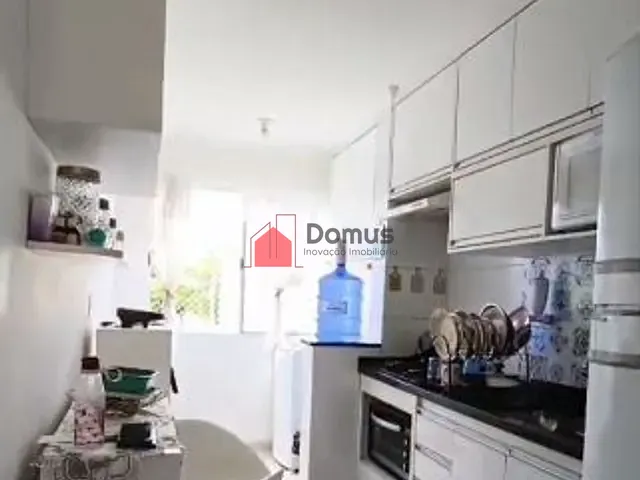 Apartamento 2 quartos e 1 banheiro, à venda, no bairro Residencial Parque das Palmeiras em Pindamonhangaba