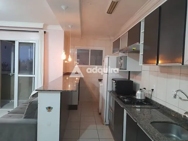 Apartamento 2 quartos e 1 banheiro, à venda, no bairro Jardim Carvalho em Ponta Grossa