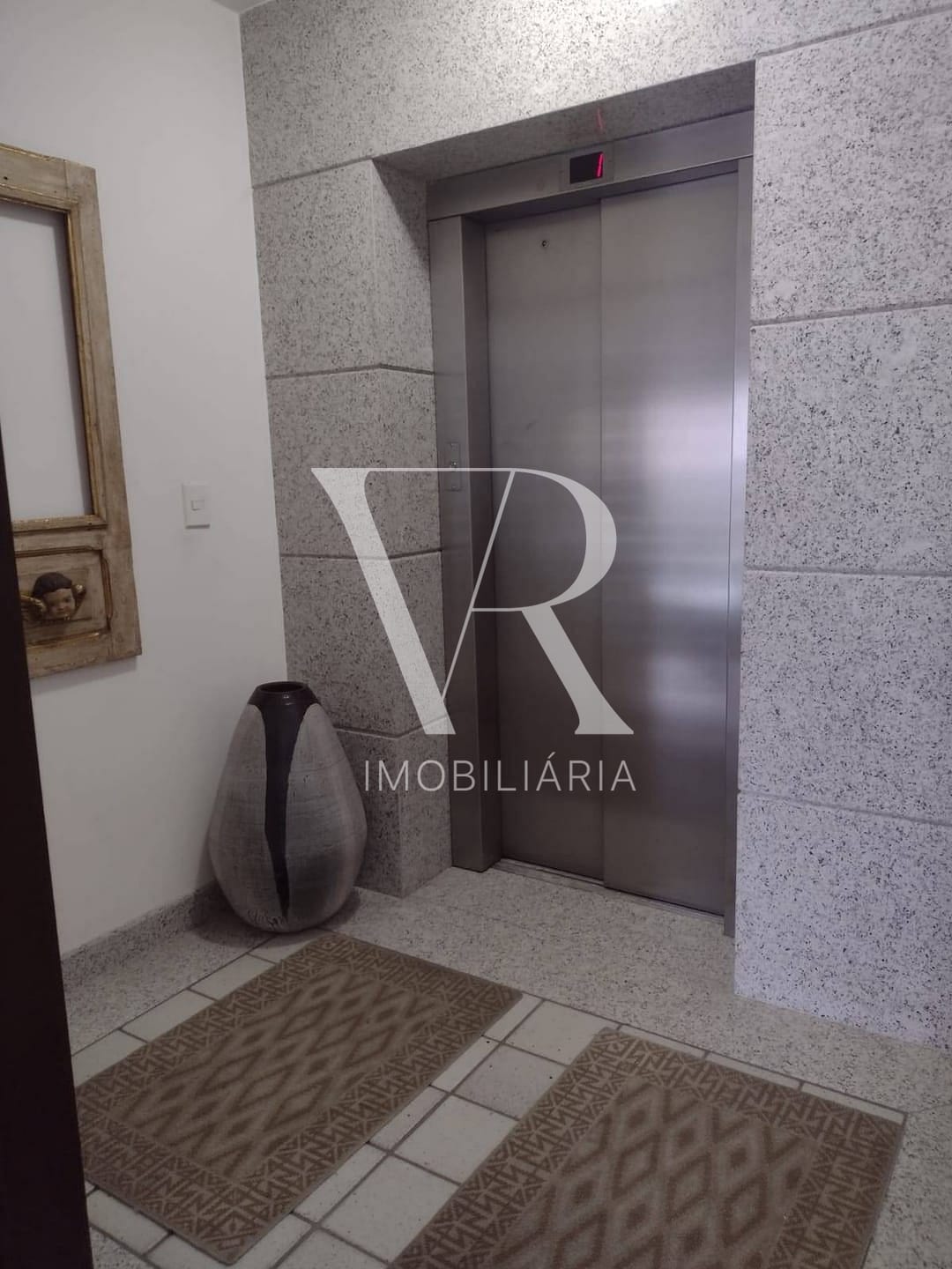 Apartamento à venda com 4 quartos, 197m² - Foto 9