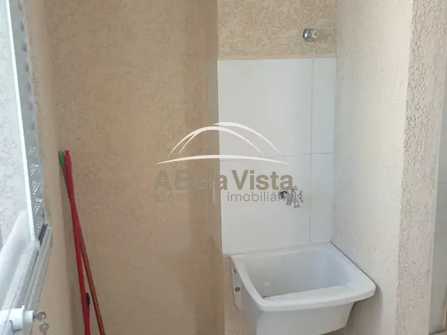 Apartamento 2 quartos e 1 banheiro, para alugar, no bairro Jaguaribe em Osasco
