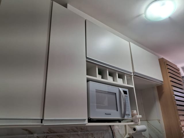 Apartamento 2 quartos e 1 banheiro, para alugar, no bairro Glória em Macaé