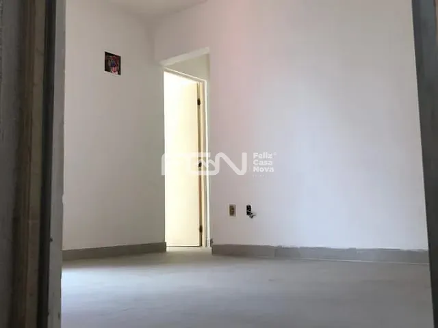Apartamento 2 quartos e 1 banheiro, para alugar, no bairro Camaçari de Dentro em Camaçari