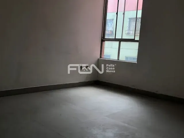 Apartamento 2 quartos e 1 banheiro, para alugar, no bairro Camaçari de Dentro em Camaçari