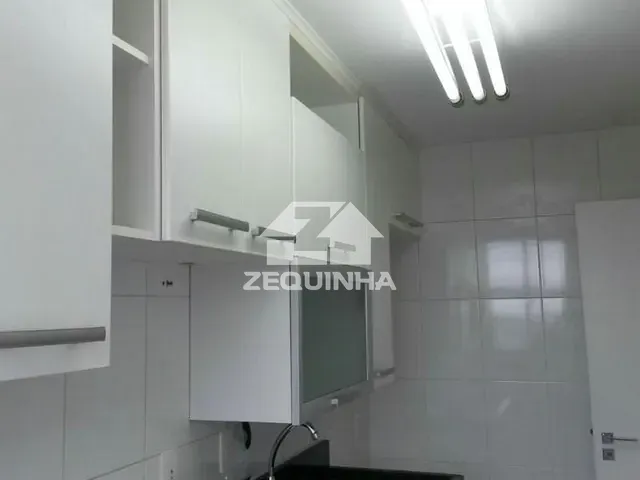 Apartamento com 49m² 2 quartos e 1 banheiro, à venda, no bairro Cidade das Flores em Osasco