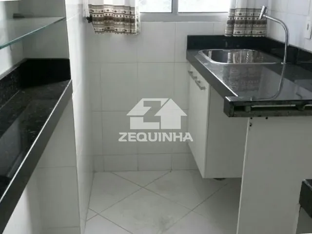 Apartamento com 49m² 2 quartos e 1 banheiro, à venda, no bairro Cidade das Flores em Osasco