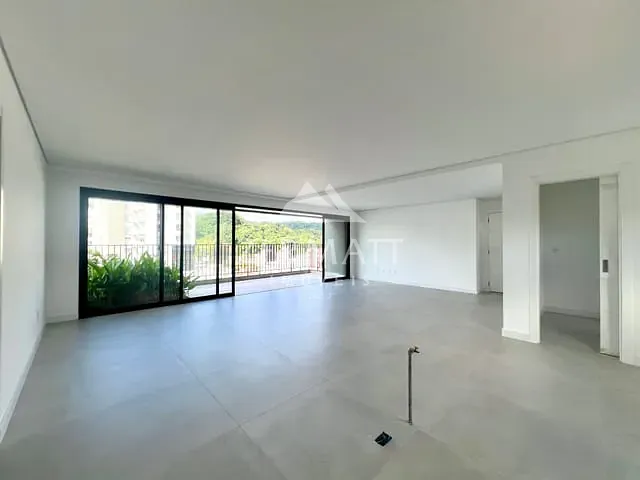 Apartamento com 198m² 3 quartos e 4 banheiros, à venda, no bairro Victor Konder em Blumenau