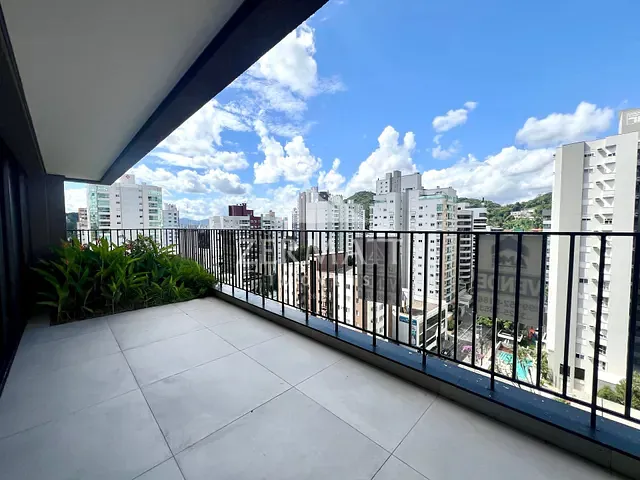 Apartamento com 198m² 3 quartos e 4 banheiros, à venda, no bairro Victor Konder em Blumenau