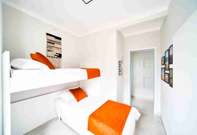 Apartamento 2 quartos e 1 banheiro, à venda ou para alugar, no bairro Chácaras em Bertioga