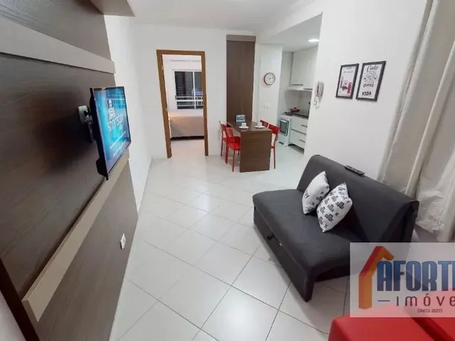 Apartamento 1 quarto e 1 banheiro, à venda, no bairro Centro em Curitiba
