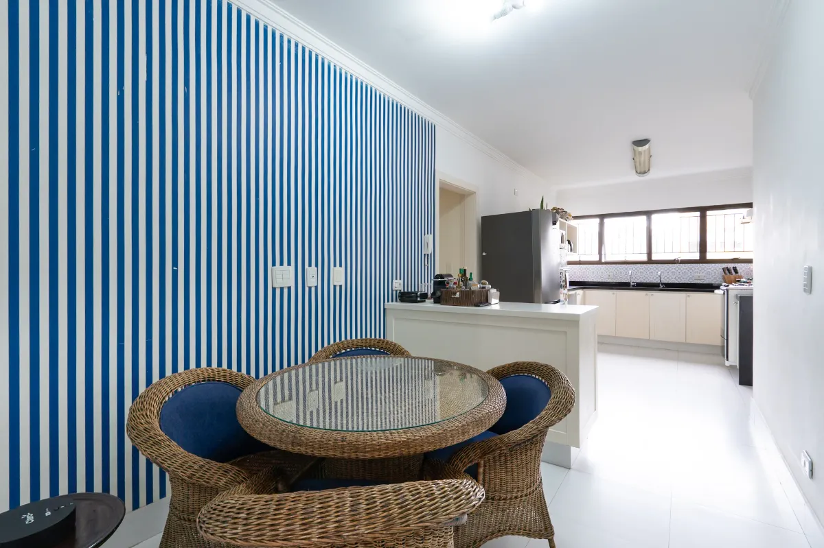 Apartamento para venda em Vila Andrade com 4 quartos, sendo 2 suítes, 200m²