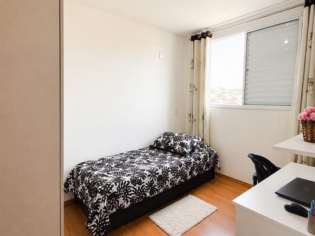 Apartamento 2 quartos e 2 banheiros, à venda, no bairro Glória em Macaé