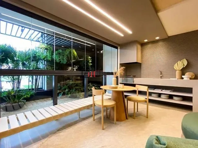 Apartamento com 126m² 2 quartos e 2 banheiros, à venda, no bairro Santa Rosa em Londrina