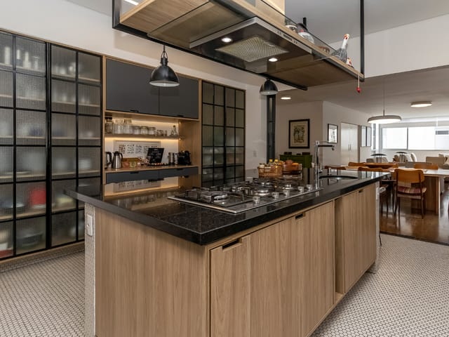 Apartamento com 270m² 3 quartos e 4 banheiros, à venda, no bairro Higienópolis em São Paulo