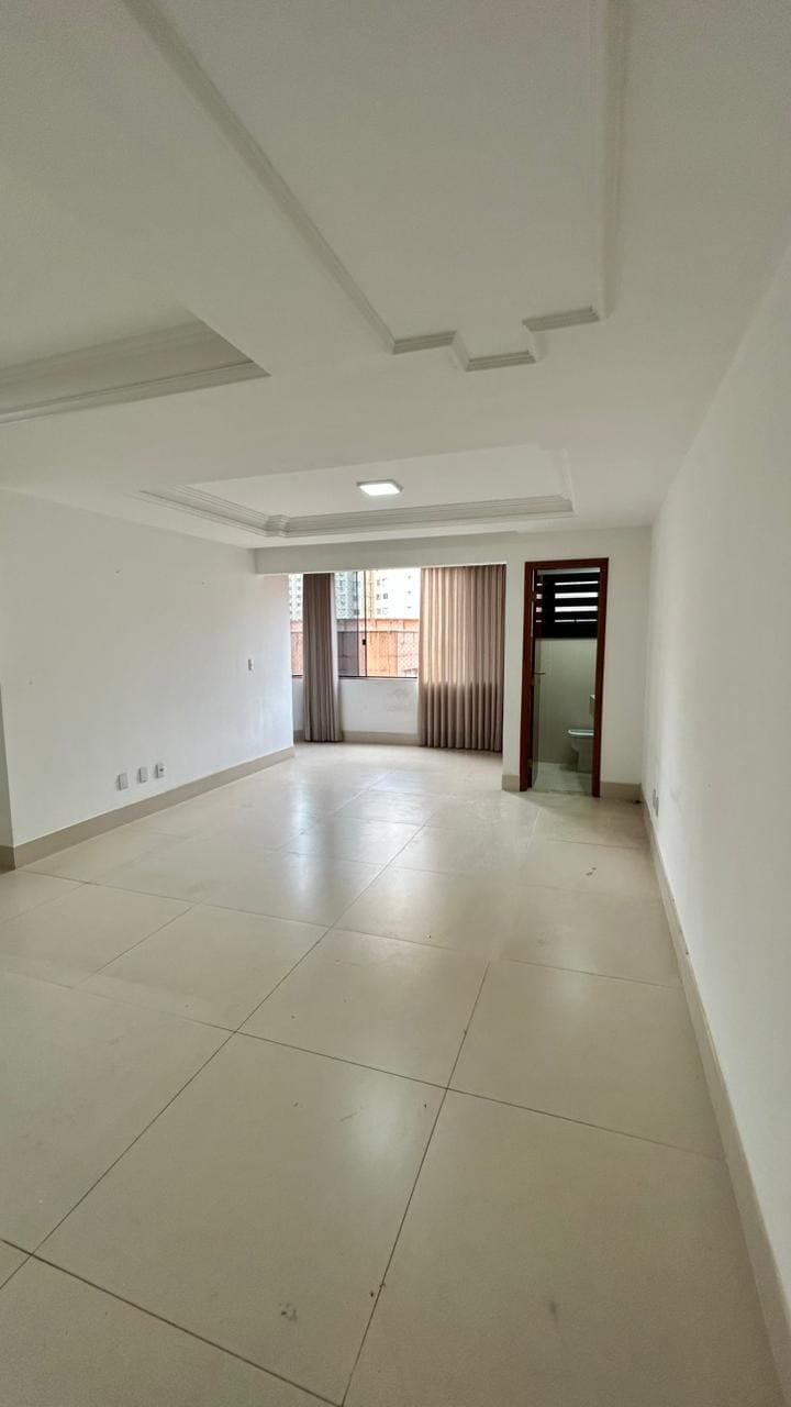 Apartamento à venda com 132m2, 4 quartos sendo 2 suítes no Setor Bueno, Goiânia, GO