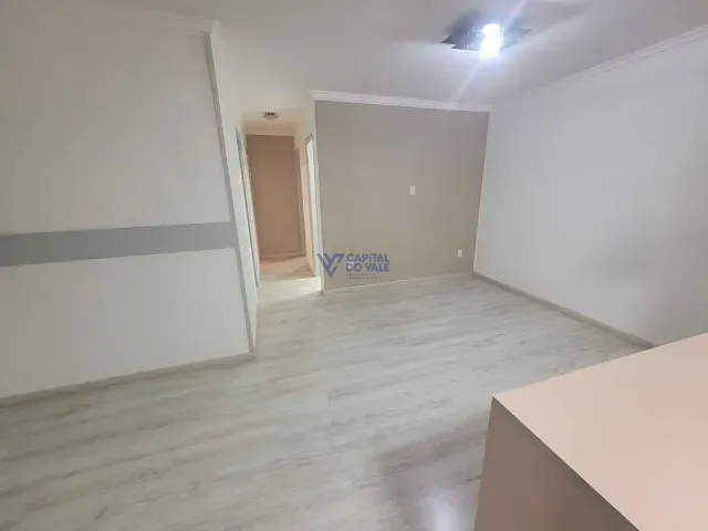 Apartamento 3 quartos e 1 banheiro, à venda, no bairro Monte Castelo em São José dos Campos