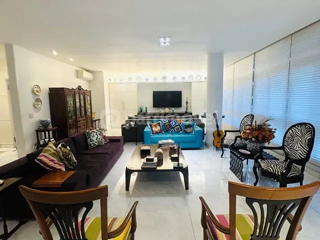 Apartamento 4 quartos e 4 banheiros, à venda, no bairro Leblon em Rio de Janeiro