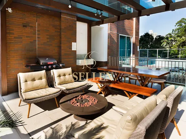 Apartamento 4 quartos e 4 banheiros, à venda, no bairro Pioneiros em Balneário Camboriú