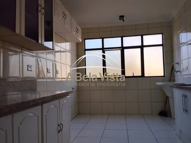 Apartamento 2 quartos e 1 banheiro, para alugar, no bairro São Pedro em Osasco