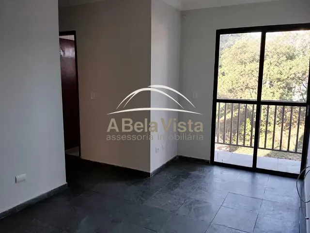 Apartamento 2 quartos e 1 banheiro, para alugar, no bairro São Pedro em Osasco