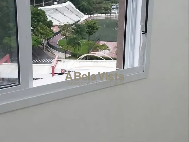 Apartamento com 58m² 2 quartos e 1 banheiro, à venda, no bairro Umuarama em Osasco
