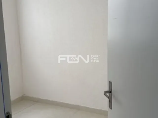 Apartamento 2 quartos e 1 banheiro, para alugar, no bairro Parque Nascente do Rio Capivara em Camaçari