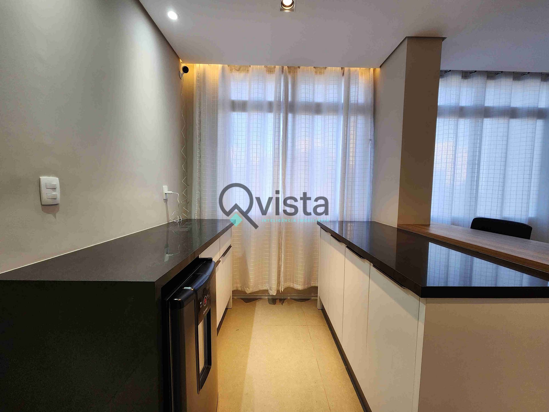 Apartamento à venda com 3 quartos, 120m² - Foto 4
