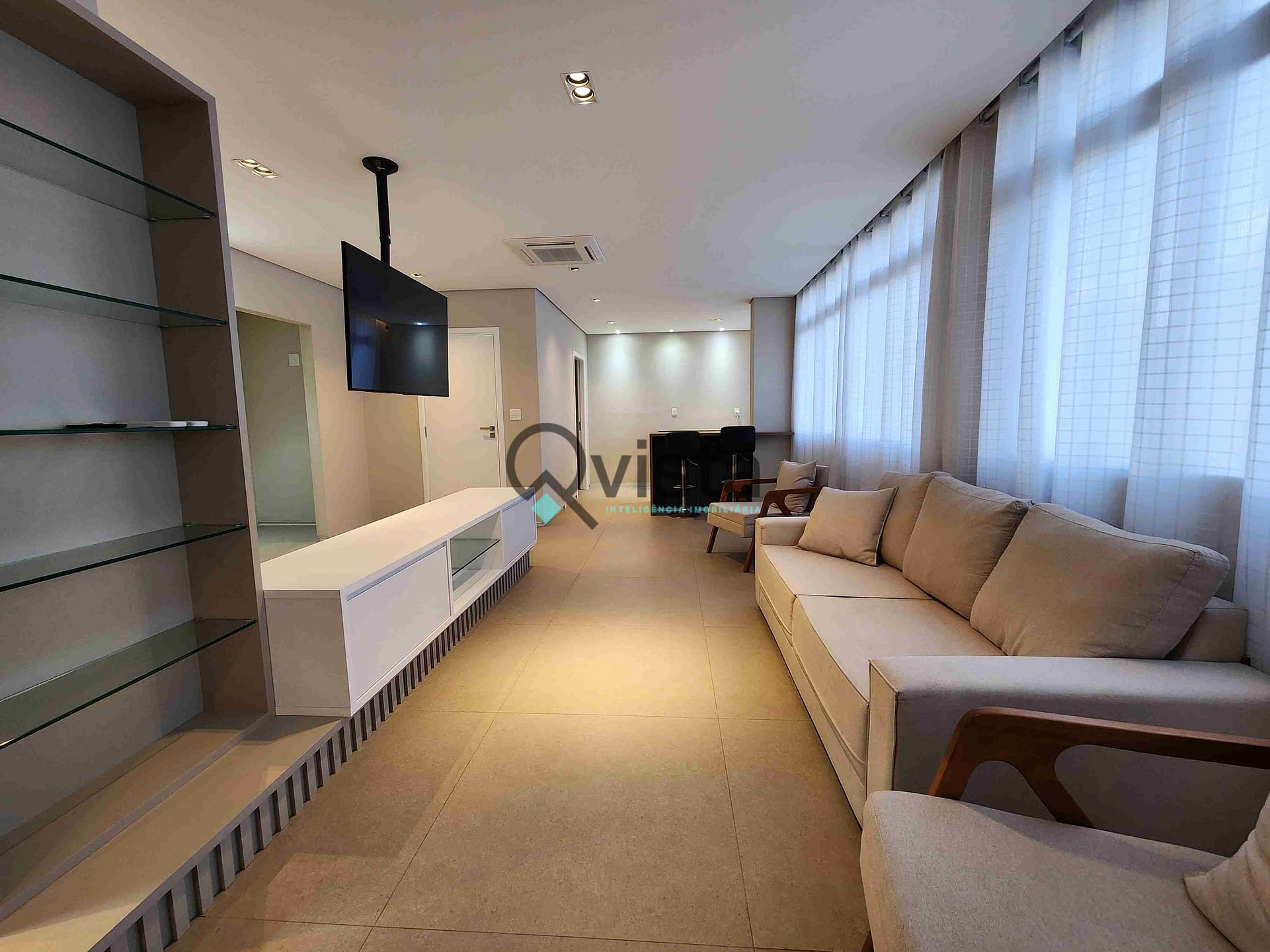 Apartamento à venda com 3 quartos, 120m² - Foto 2
