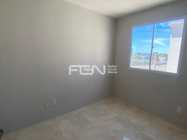 Apartamento 2 quartos e 1 banheiro, à venda, no bairro Alphaville (Abrantes) em Camaçari