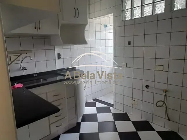 Apartamento 2 quartos e 1 banheiro, para alugar, no bairro Umuarama em Osasco