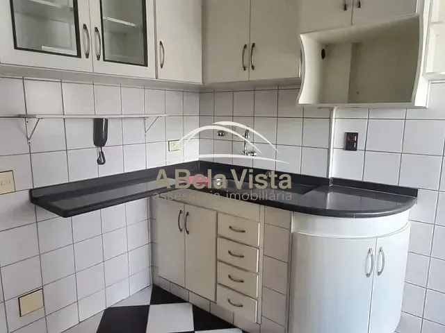 Apartamento 2 quartos e 1 banheiro, para alugar, no bairro Umuarama em Osasco