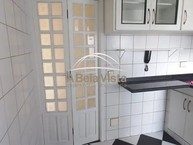 Apartamento 2 quartos e 1 banheiro, para alugar, no bairro Umuarama em Osasco