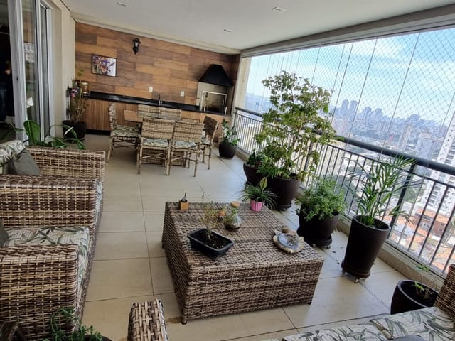 Apartamento com 192m² 4 quartos e 5 banheiros, à venda, no bairro Chácara Califórnia em São Paulo