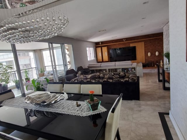 Apartamento com 192m² 4 quartos e 5 banheiros, à venda, no bairro Chácara Califórnia em São Paulo
