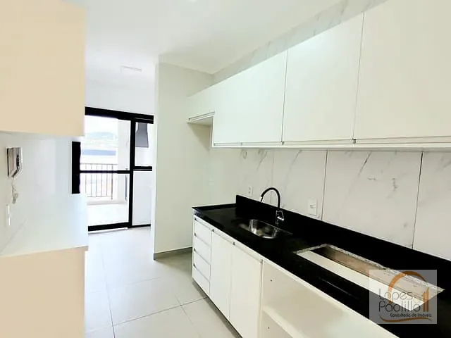 Apartamento com 85m² 3 quartos e 2 banheiros, para alugar, no bairro Vila Vomero em Atibaia