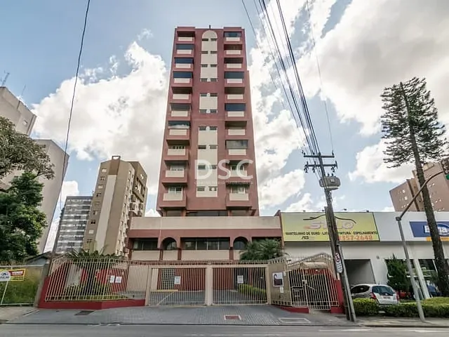 Apartamento com 122m² 3 quartos e 2 banheiros, à venda, no bairro Bacacheri em Curitiba