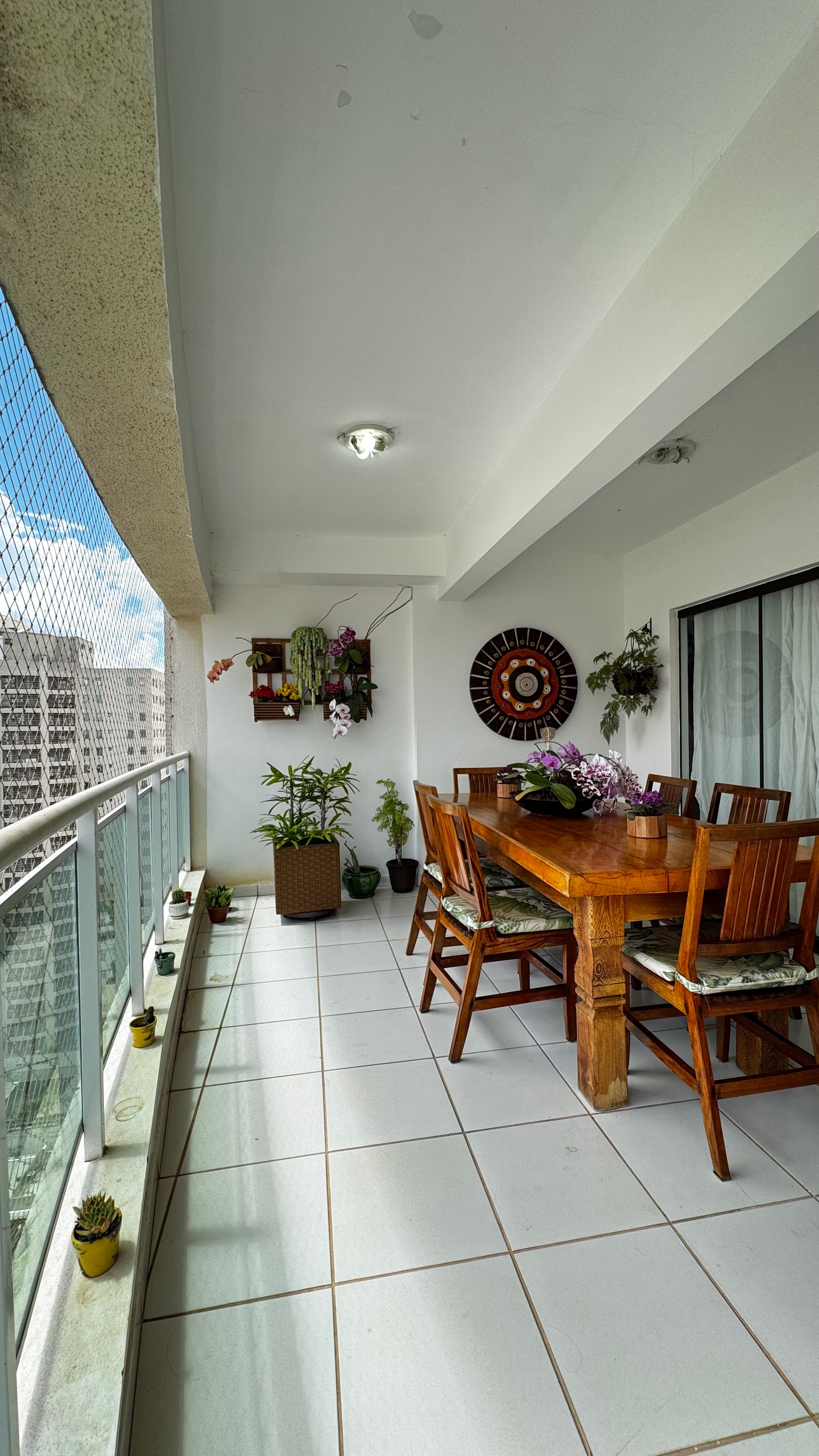 Apartamento à venda,3 suítes,106 m², Setor Bueno, Goiânia, GO