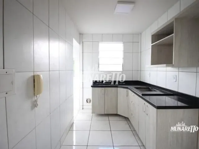 Apartamento com 56m² 3 quartos e 1 banheiro, à venda, no bairro Natureza em Concórdia