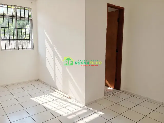 Apartamento 2 quartos e 2 banheiros, para alugar, no bairro nossa sra das graças em Teresina