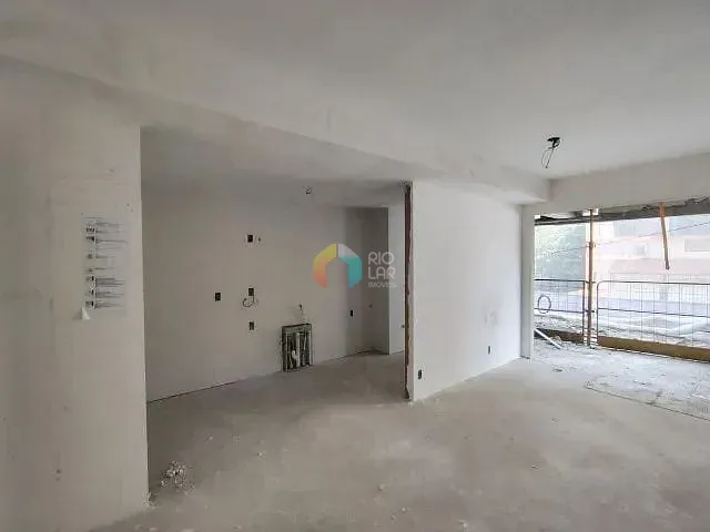 Apartamento com 71m² 2 quartos e 2 banheiros, à venda, no bairro Tijuca em Rio de Janeiro