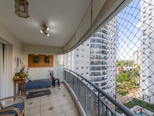 Apartamento com 14685m² 3 quartos e 3 banheiros, à venda, no bairro Vila Sofia em São Paulo