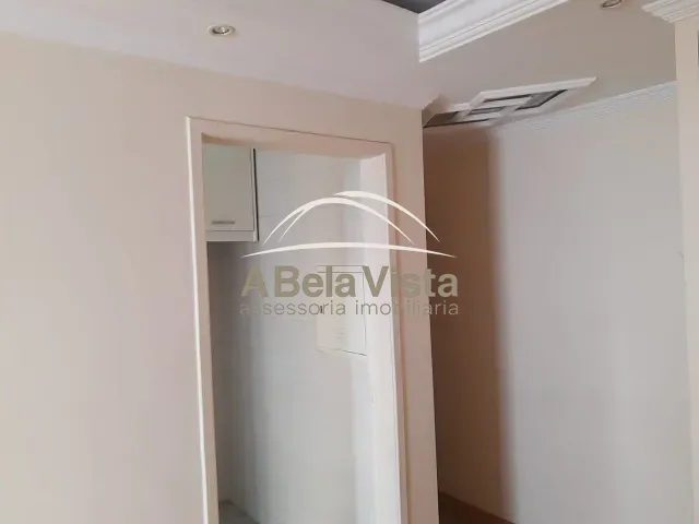 Apartamento com 65m² 3 quartos e 1 banheiro, para alugar, no bairro Jaguaribe em Osasco