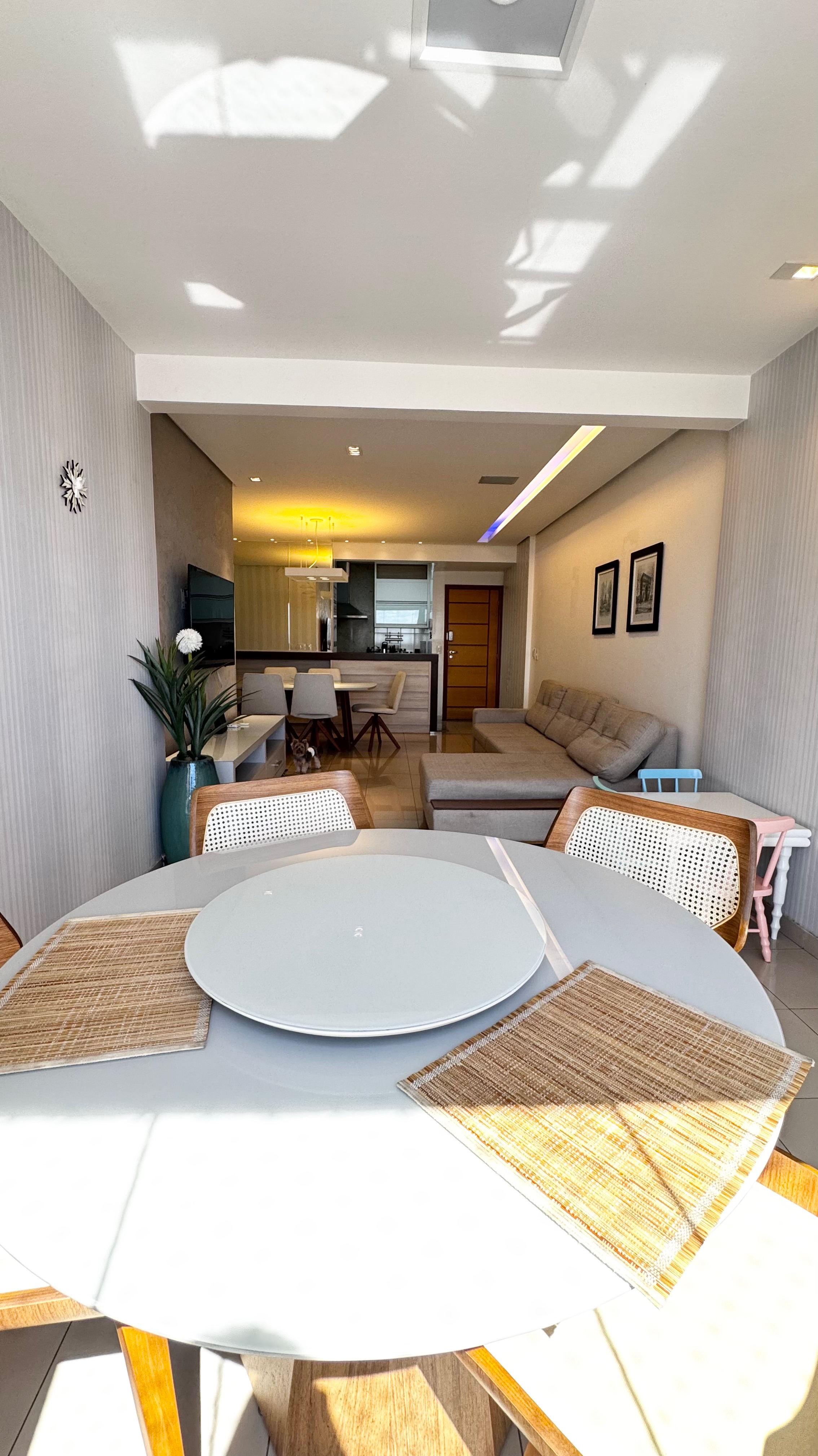 Apartamento padrão à Venda, 105 m², 3 suítes, Setor Bueno, Goiânia, GO